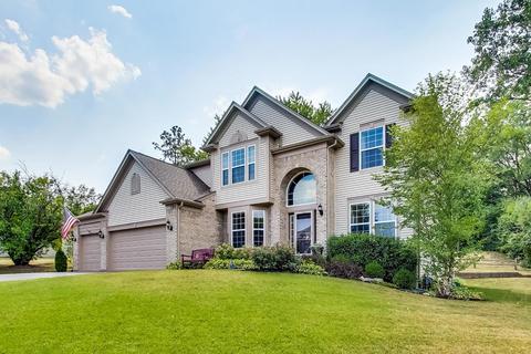 784 Crosswind Ln, Lindenhurst, IL 60046 photo 1