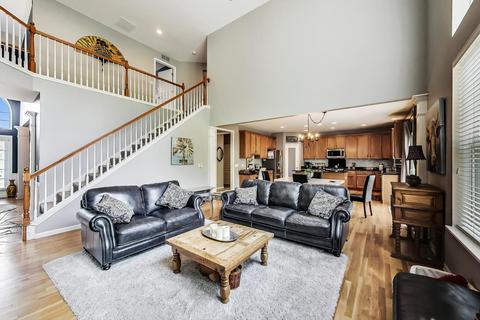 784 Crosswind Ln, Lindenhurst, IL 60046 photo 5