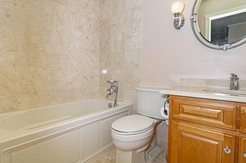 150 Eagle Point Rd, Fox Lake, IL 60020 photo 17