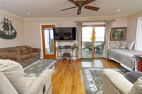 150 Eagle Point Rd, Fox Lake, IL 60020 photo 7