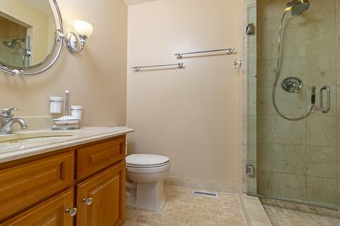 150 Eagle Point Rd, Fox Lake, IL 60020 photo 13