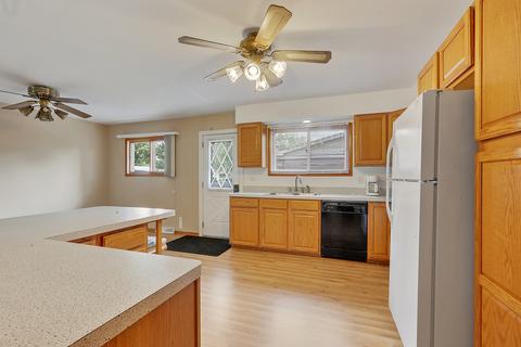 15218 Hamlin Ave, Midlothian, IL 60445 photo 7