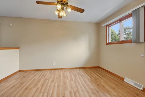 15218 Hamlin Ave, Midlothian, IL 60445 photo 8