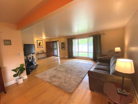 1718 E Aztec Ln, Mount Prospect, IL 60056 photo 6