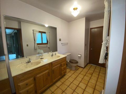 1718 E Aztec Ln, Mount Prospect, IL 60056 photo 17