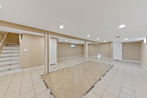 14533 S Calhoun Ave, Burnham, IL 60633 photo 13