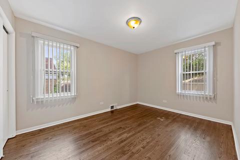 14533 S Calhoun Ave, Burnham, IL 60633 photo 11