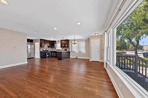 14533 S Calhoun Ave, Burnham, IL 60633 photo 5