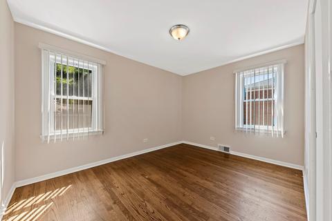 14533 S Calhoun Ave, Burnham, IL 60633 photo 10