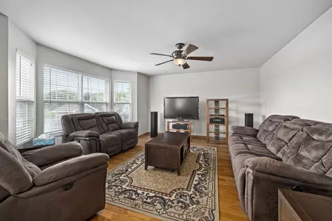 1206 Switchgrass Ct, Minooka, IL 60447 photo 17