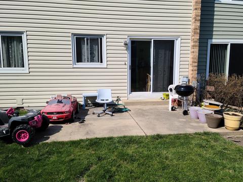 1509 Cedarwood Ln, Wheeling, IL 60090 photo 8
