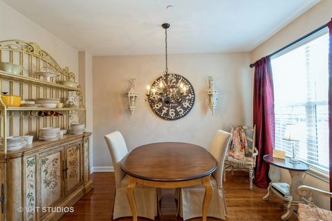 393 Bradbury Ln, Bartlett, IL 60103 photo 9