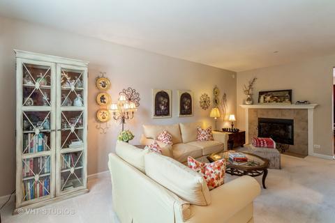 393 Bradbury Ln, Bartlett, IL 60103 photo 5