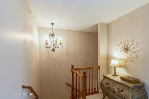 393 Bradbury Ln, Bartlett, IL 60103 photo 12
