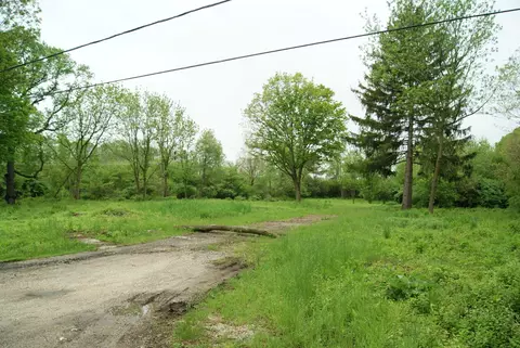 4712 Elm St, Lisle, IL 60532