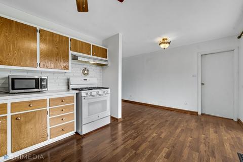 575 Milan Ln, Hoffman Estates, IL 60169 photo 7