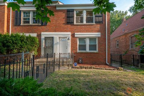 721 E 105th St, Chicago, IL 60628 photo 1