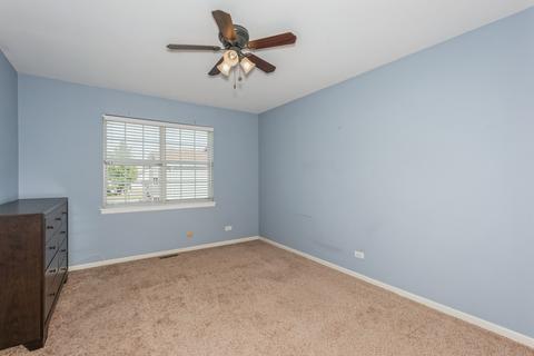1650 Timber Trl #C, Wheaton, IL 60189 photo 9