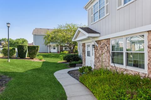 1650 Timber Trl #C, Wheaton, IL 60189 photo 2
