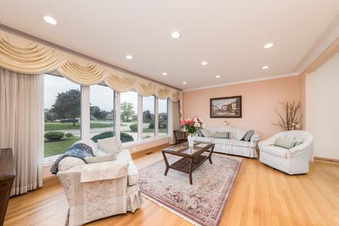 7960 W Gregory St, Chicago, IL 60656 photo 2