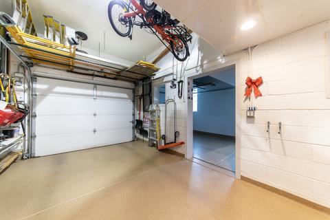 7960 W Gregory St, Chicago, IL 60656 photo 20
