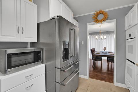 103 Warwick St, Park Forest, IL 60466 photo 17