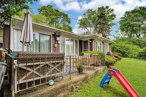 103 Warwick St, Park Forest, IL 60466 photo 40