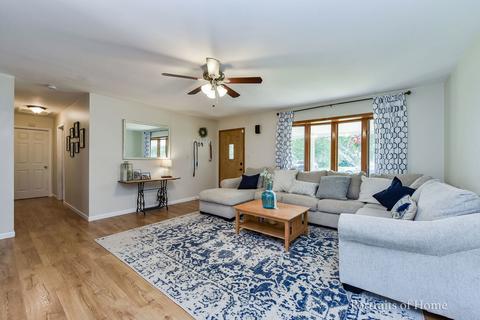 32 Hampton Rd, Montgomery, IL 60538 photo 3