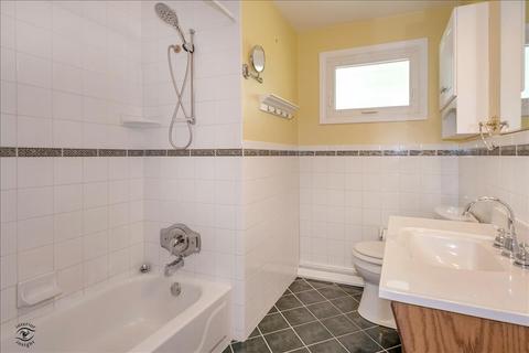 1018 S 6th Ave, Kankakee, IL 60901 photo 13