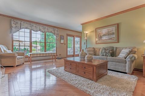 2186 W Silverleaf Ln, Addison, IL 60101 photo 11