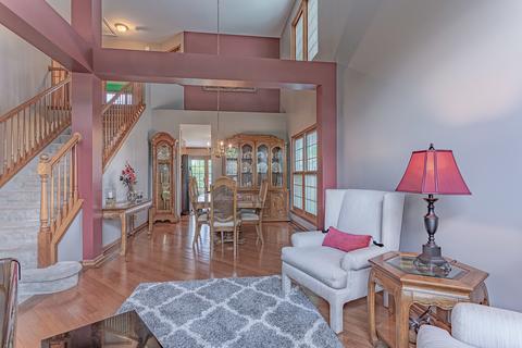 2186 W Silverleaf Ln, Addison, IL 60101 photo 5