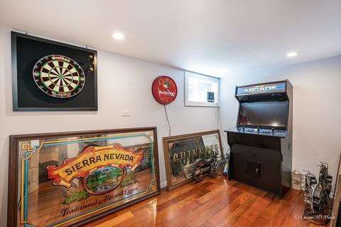 874 S 2nd Ave, Des Plaines, IL 60016 photo 16