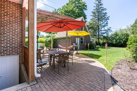 874 S 2nd Ave, Des Plaines, IL 60016 photo 18