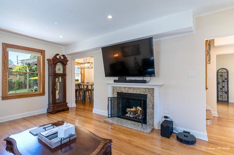 874 S 2nd Ave, Des Plaines, IL 60016 photo 5