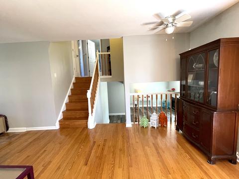 635 Darien Ct, Hoffman Estates, IL 60169 photo 8