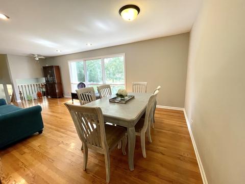 635 Darien Ct, Hoffman Estates, IL 60169 photo 11