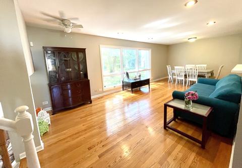 635 Darien Ct, Hoffman Estates, IL 60169 photo 7