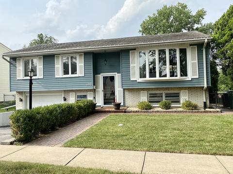 1100 Valley Stream Dr, Wheeling, IL 60090 photo 1