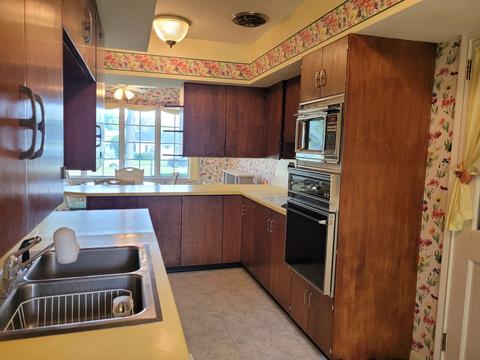 111 Maple Ave, Morrison, IL 61270 photo 7