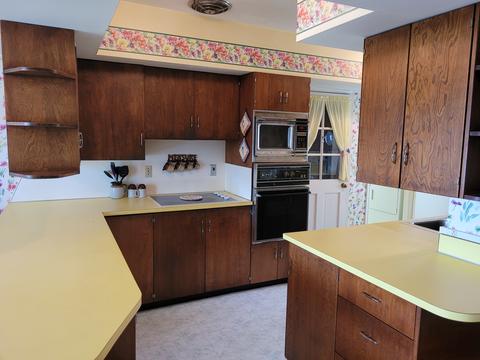 111 Maple Ave, Morrison, IL 61270 photo 6