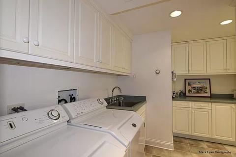 34 W160 White Thorne Rd, Wayne, IL 60184 photo 22