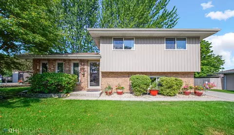 19106 Darla Trl, Mokena, IL 60448 photo 2