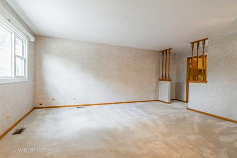 372 Rand Rd, Des Plaines, IL 60016 photo 5