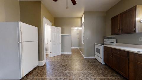524 E Walnut St, Watseka, IL 60970 photo 16