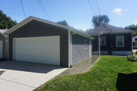 524 E Walnut St, Watseka, IL 60970 photo 33