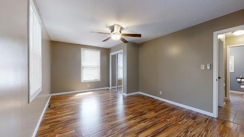 524 E Walnut St, Watseka, IL 60970 photo 23