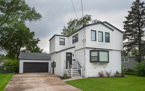 1884 Webster Ln, Des Plaines, IL 60018 photo 2