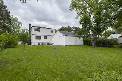 1884 Webster Ln, Des Plaines, IL 60018 photo 17