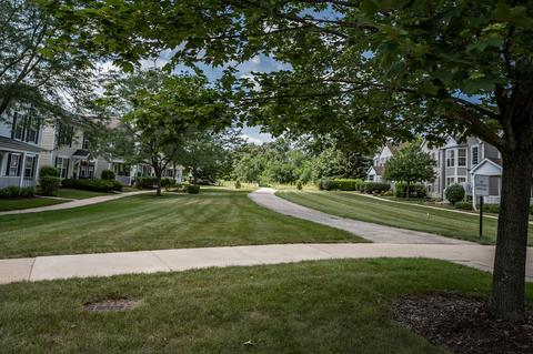 923 Symphony Dr, Aurora, IL 60504 photo 23