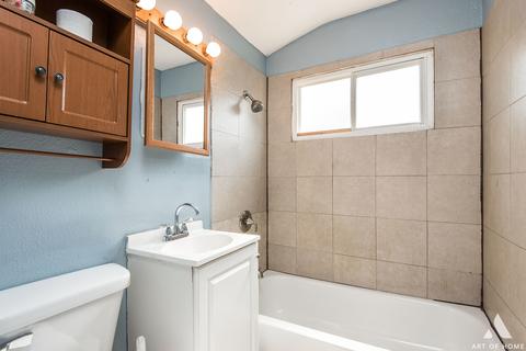 15402 Maple Ln, Markham, IL 60428 photo 10